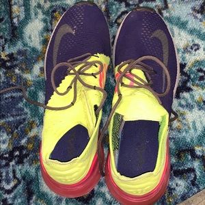 Nike Air Max 270 Flyknit Size 9 Men